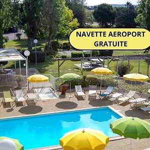 Hotel Ibis Styles Marseille Aeroport, Vitrolles (Bouches-du-Rhone)