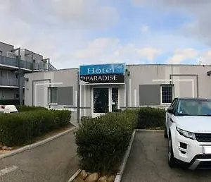 Hotel Paradise, Vitrolles (Bouches-du-Rhone)
