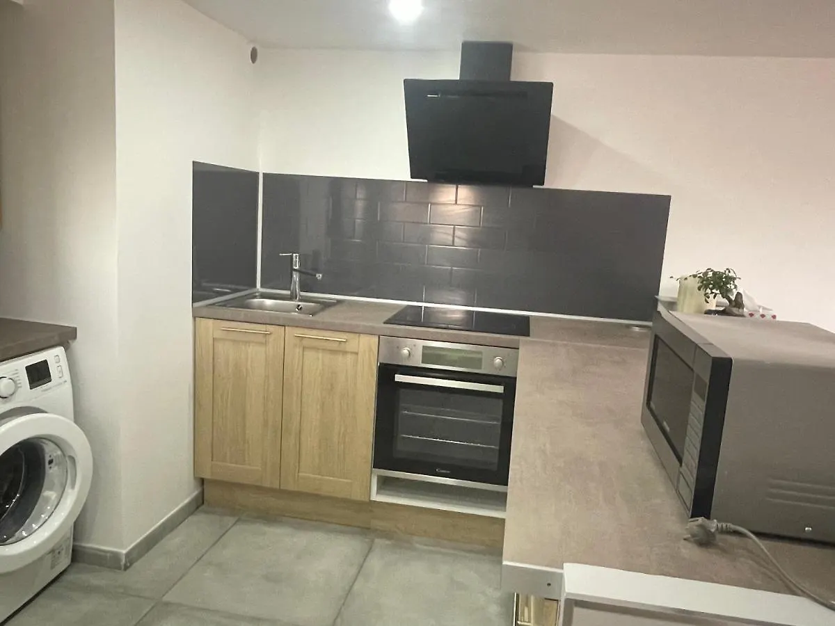Holiday home Cocooning Et Calme A 5 Min De L'Aeroport Villa Vitrolles